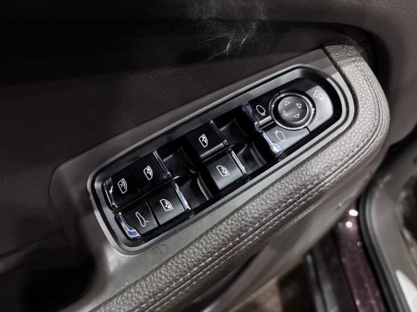 Porsche Macan I с пробегом 2015 года, цена 1 900 000 рублей, 157207 км, внедорожник, Автокод Объявления