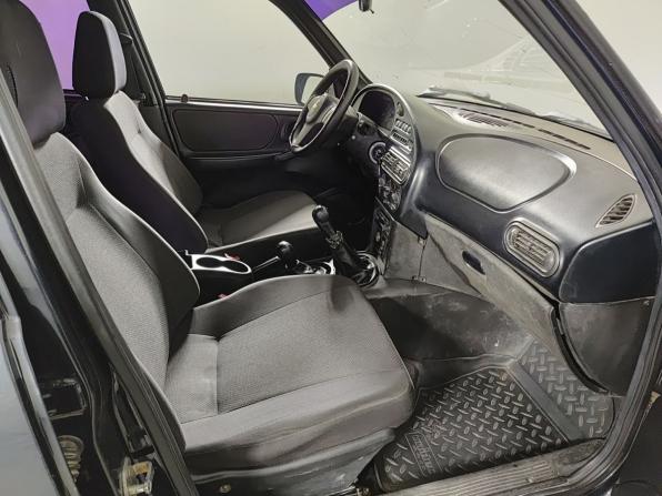 Chevrolet Niva I Рестайлинг с пробегом 2011 года, цена 388 000 рублей, 3 км, внедорожник, Автокод Объявления