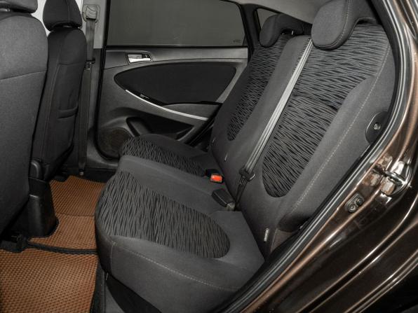 Hyundai Solaris I Рестайлинг с пробегом 2015 года, цена 975 000 рублей, 138454 км, хэтчбек, Автокод Объявления