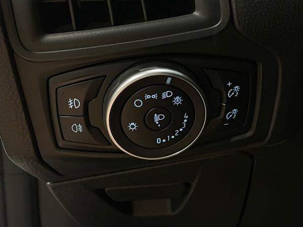 Ford Focus III Рестайлинг с пробегом 2019 года, цена 1 384 000 рублей, 67900 км, хэтчбек, Автокод Объявления