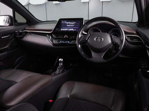 Toyota C-HR I с пробегом 2017 года, цена 1 669 000 рублей, 151052 км, внедорожник, Автокод Объявления