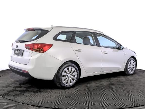 Kia Ceed II Рестайлинг с пробегом 2018 года, цена 1 725 000 рублей, 26625 км, универсал, Автокод Объявления