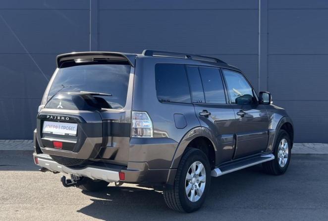 Mitsubishi Pajero IV Рестайлинг 2 с пробегом 2015 года, цена 2 290 000 рублей, 175273 км, внедорожник, Автокод Объявления