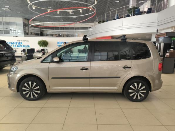 Volkswagen Touran I Рестайлинг 2 с пробегом 2012 года, цена 750 000 рублей, 260839 км, компактвэн, Автокод Объявления