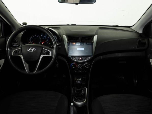 Hyundai Solaris I Рестайлинг с пробегом 2016 года, цена 920 000 рублей, 216678 км, седан, Автокод Объявления