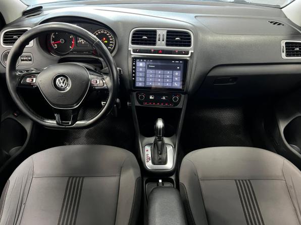 Volkswagen Polo V Рестайлинг с пробегом 2016 года, цена 970 000 рублей, 277355 км, седан, Автокод Объявления