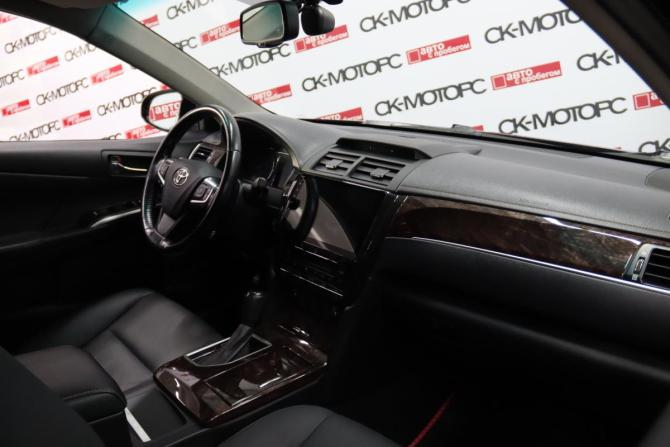 Toyota Camry VII (XV50) Рестайлинг с пробегом 2016 года, цена 2 365 650 рублей, 134588 км, седан, Автокод Объявления