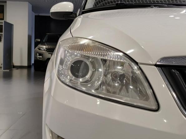 Skoda Fabia II Рестайлинг с пробегом 2011 года, цена 540 000 рублей, 131163 км, хэтчбек, Автокод Объявления
