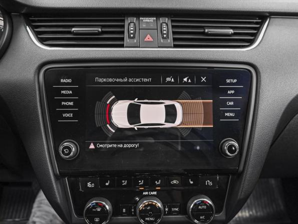 Skoda Octavia III (A7) Рестайлинг с пробегом 2017 года, цена 1 748 000 рублей, 208309 км, лифтбек, Автокод Объявления