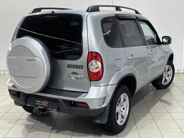 Chevrolet Niva I Рестайлинг с пробегом 2015 года, цена 625 000 рублей, 104228 км, внедорожник, Автокод Объявления