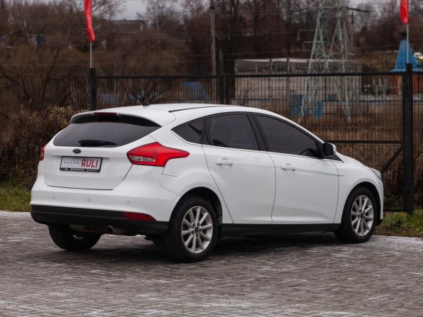 Ford Focus III Рестайлинг с пробегом 2016 года, цена 940 000 рублей, 173698 км, хэтчбек, Автокод Объявления