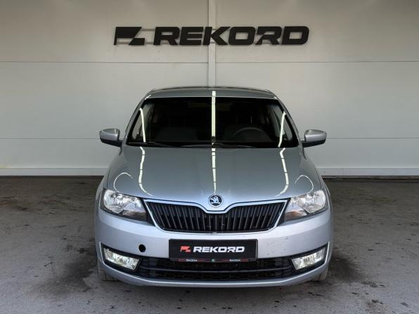 Skoda Rapid I с пробегом 2016 года, цена 949 000 рублей, 170378 км, лифтбек, Автокод Объявления