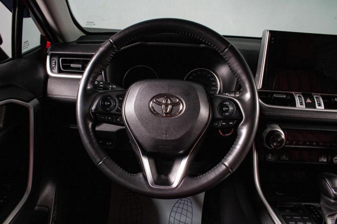 Toyota RAV4 V (XA50) с пробегом 2022 года, цена 4 529 000 рублей, 61200 км, внедорожник, Автокод Объявления