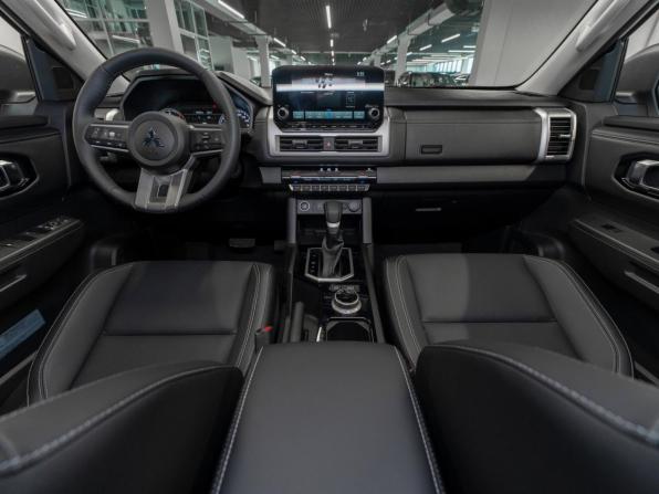 Mitsubishi L200 VI с пробегом 2025 года, цена 5 500 000 рублей, 50 км, пикап, Автокод Объявления