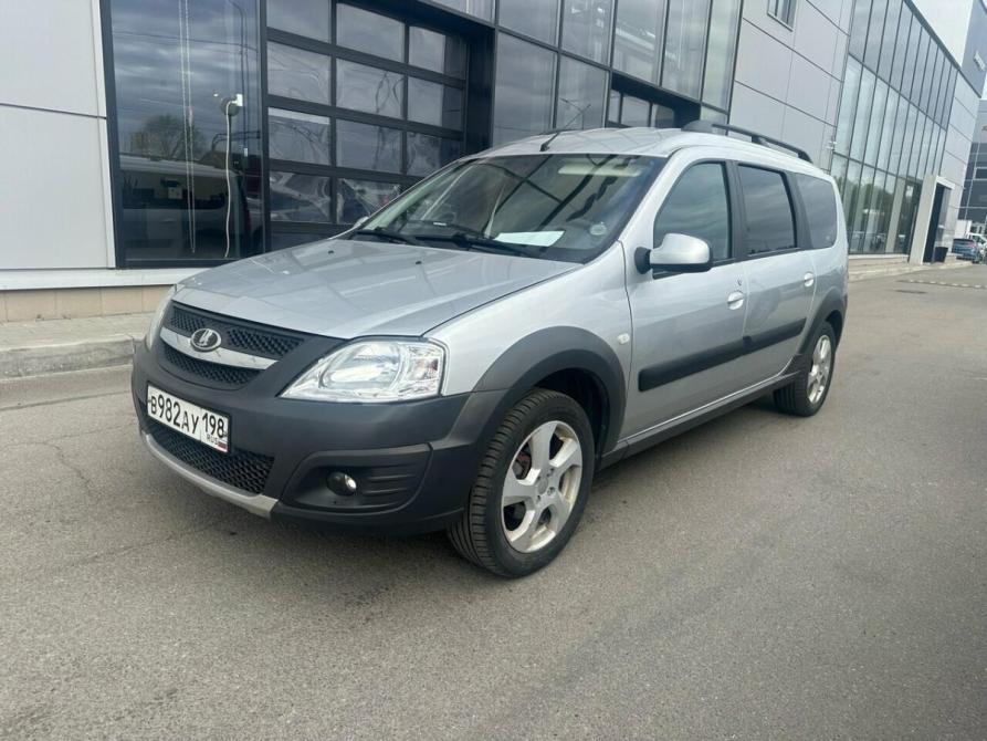 Lada (ВАЗ) Largus I Санкт-Петербург  - изображение 1