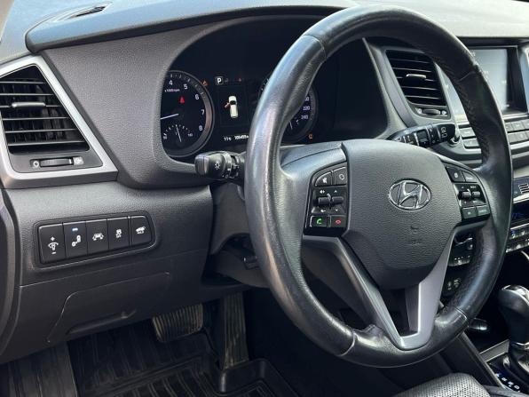 Hyundai Tucson III с пробегом 2016 года, цена 1 930 000 рублей, 105455 км, внедорожник, Автокод Объявления