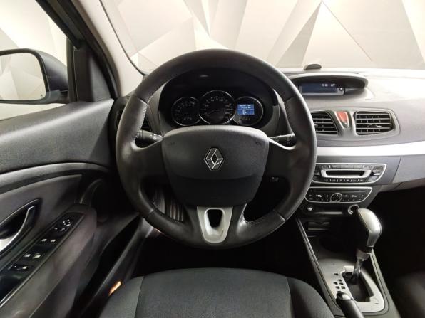 Renault Fluence I с пробегом 2010 года, цена 585 000 рублей, 166194 км, седан, Автокод Объявления