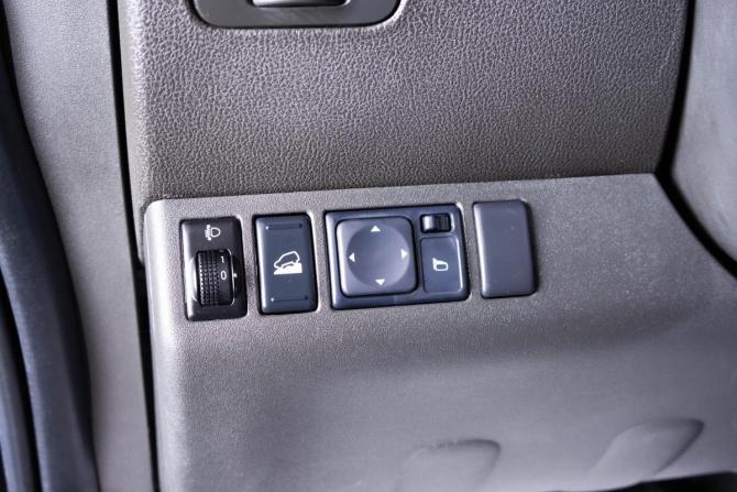 Nissan Pathfinder III Рестайлинг с пробегом 2012 года, цена 1 289 000 рублей, 240000 км, внедорожник, Автокод Объявления