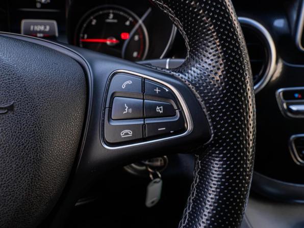 Mercedes-Benz V-Класс III (W447) с пробегом 2014 года, цена 2 948 000 рублей, 233317 км, минивэн, Автокод Объявления