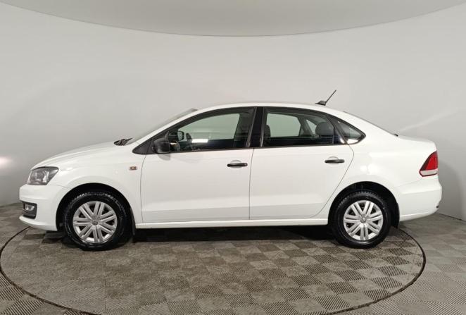 Volkswagen Polo V Рестайлинг с пробегом 2018 года, цена 990 000 рублей, 88630 км, седан, Автокод Объявления