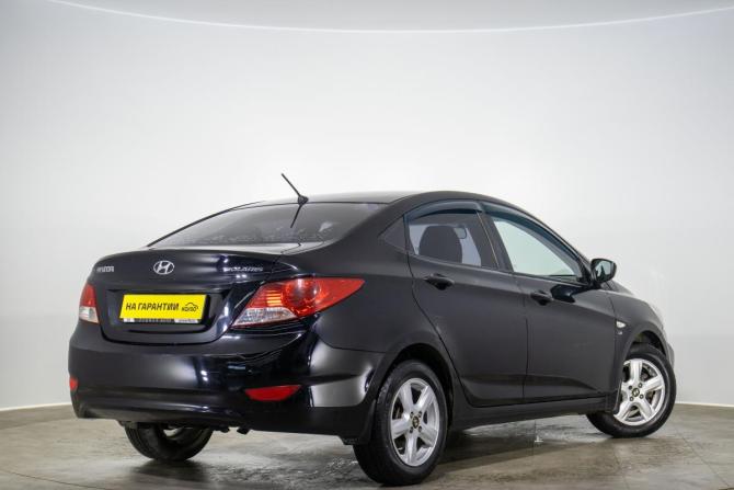 Hyundai Solaris I с пробегом 2013 года, цена 849 000 рублей, 104345 км, седан, Автокод Объявления
