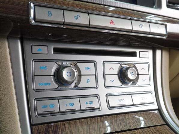 Jaguar XF I с пробегом 2011 года, цена 1 272 000 рублей, 177481 км, седан, Автокод Объявления