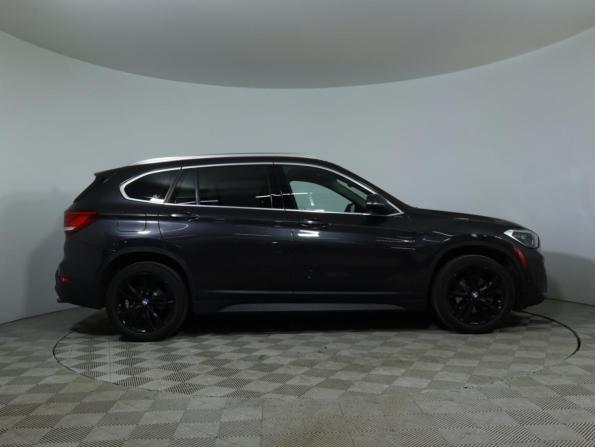 BMW X1 II (F48) Рестайлинг с пробегом 2021 года, цена 3 100 000 рублей, 27423 км, внедорожник, Автокод Объявления