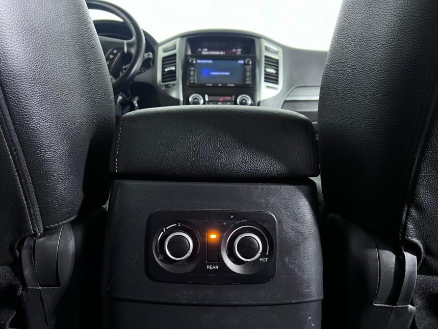 Mitsubishi Pajero IV Рестайлинг 2 Ростов-на-Дону  - изображение 17
