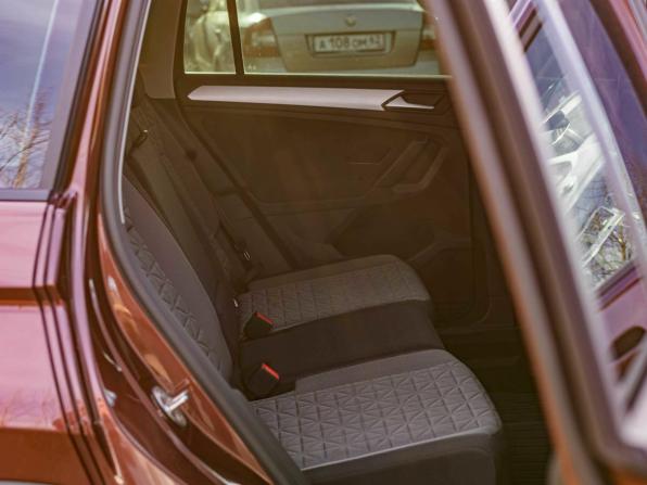 Volkswagen Tiguan II Рестайлинг с пробегом 2021 года, цена 2 405 000 рублей, 143292 км, внедорожник, Автокод Объявления