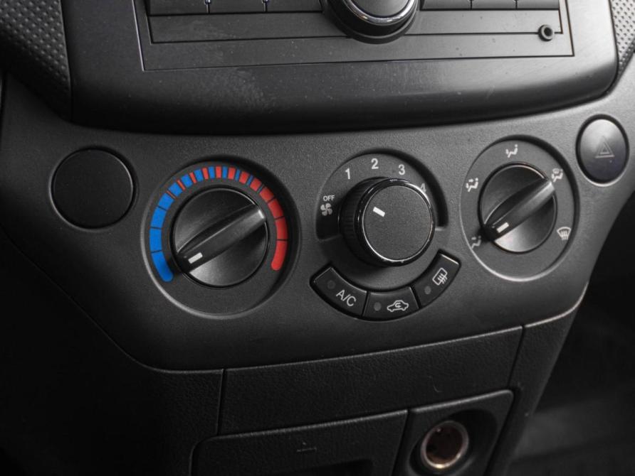 Chevrolet Aveo I Рестайлинг Тюмень  - изображение 14