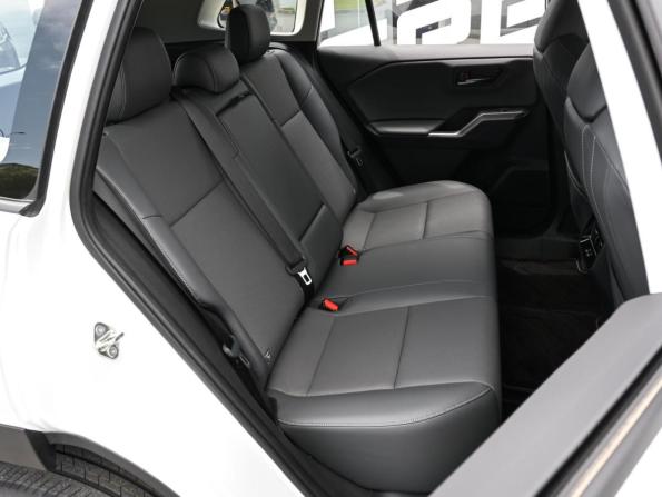 Toyota RAV4 VI (XA60) с пробегом 2025 года, цена 4 300 000 рублей, 15 км, внедорожник, Автокод Объявления