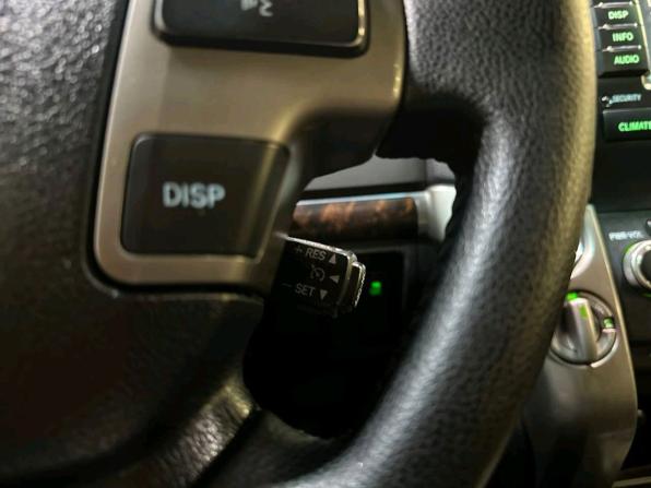 Toyota Land Cruiser 200 Series с пробегом 2008 года, цена 2 399 000 рублей, 279855 км, внедорожник, Автокод Объявления