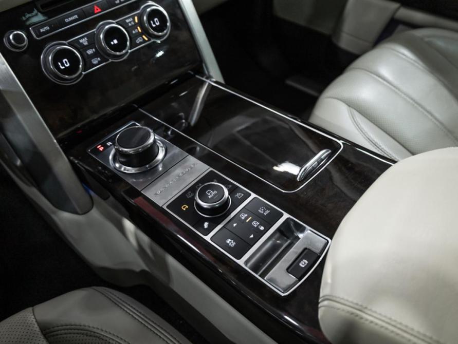 Land Rover Range Rover IV Санкт-Петербург  - изображение 29
