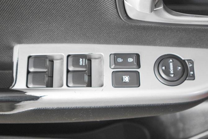 Kia Rio III с пробегом 2013 года, цена 779 000 рублей, 100000 км, хэтчбек, Автокод Объявления