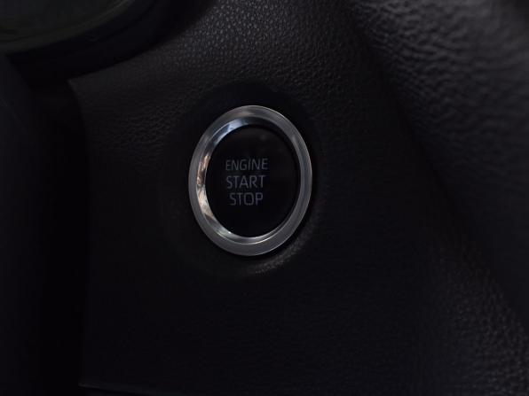 Toyota Corolla XII (E210) с пробегом 2021 года, цена 1 714 995 рублей, 46179 км, седан, Автокод Объявления
