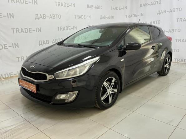 Kia Ceed II с пробегом 2014 года, цена 940 000 рублей, 176000 км, хэтчбек, Автокод Объявления
