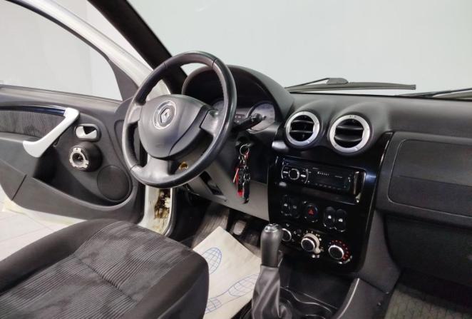 Renault Sandero I с пробегом 2012 года, цена 650 000 рублей, 145142 км, хэтчбек, Автокод Объявления