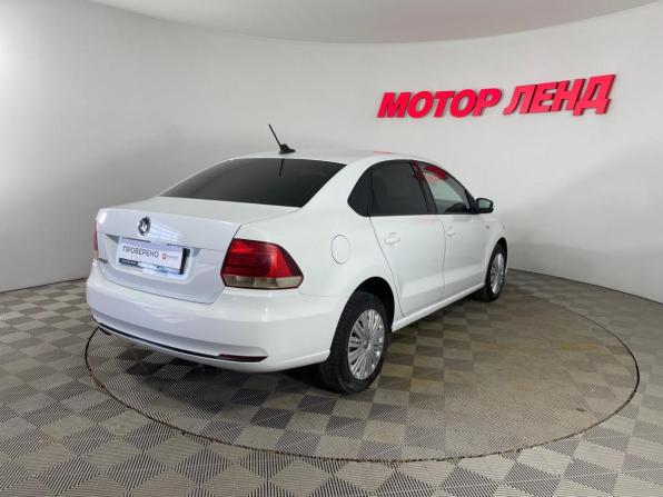 Volkswagen Polo V Рестайлинг с пробегом 2017 года, цена 831 000 рублей, 141900 км, седан, Автокод Объявления