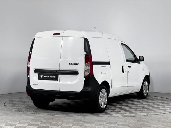 Renault Dokker I с пробегом 2018 года, цена 930 000 рублей, 270000 км, компактвэн, Автокод Объявления