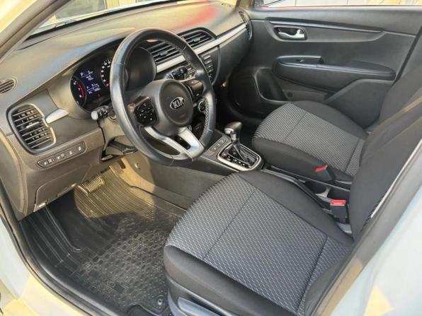Kia Rio IV с пробегом 2019 года, цена 1 577 154 рубля, 45064 км, хэтчбек, Автокод Объявления