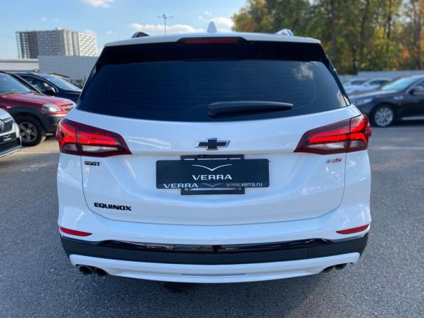 Chevrolet Equinox III Рестайлинг с пробегом 2022 года, цена 2 690 000 рублей, 98845 км, внедорожник, Автокод Объявления