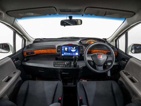Honda Freed I с пробегом 2009 года, цена 1 029 300 рублей, 116707 км, компактвэн, Автокод Объявления