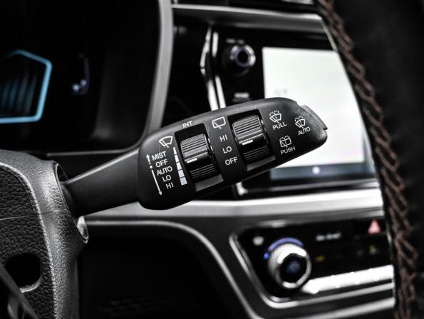 SsangYong Korando IV с пробегом 2021 года, цена 2 279 000 рублей, 93847 км, внедорожник, Автокод Объявления
