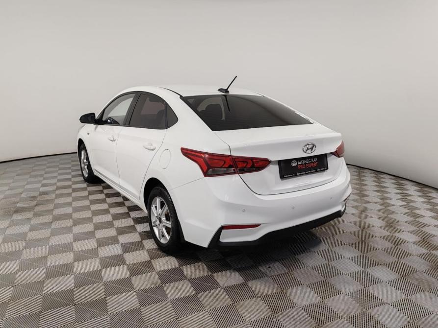 Hyundai Solaris II Москва  - изображение 7