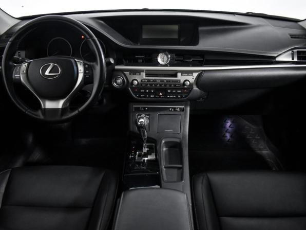 Lexus ES VI с пробегом 2012 года, цена 1 529 000 рублей, 301442 км, седан, Автокод Объявления