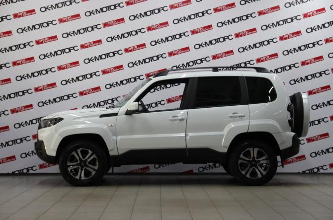 Lada (ВАЗ) Niva Travel I с пробегом 2024 года, цена 1 225 250 рублей, 8026 км, внедорожник, Автокод Объявления