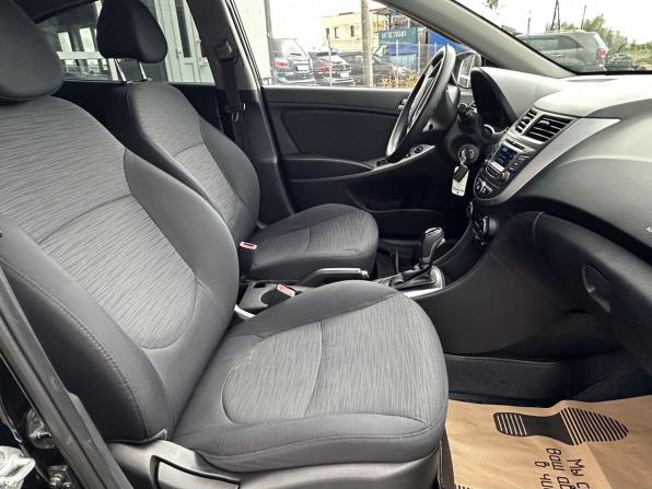 Hyundai Solaris I Рестайлинг с пробегом 2016 года, цена 1 049 000 рублей, 205172 км, седан, Автокод Объявления