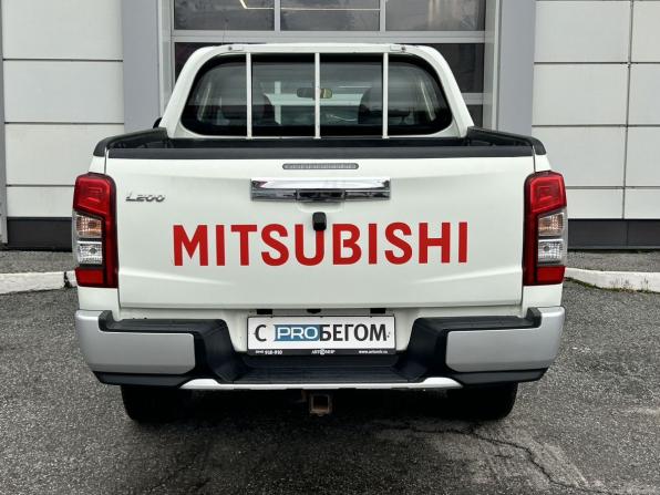 Mitsubishi L200 V Рестайлинг с пробегом 2021 года, цена 2 900 000 рублей, 127000 км, offers.body_type.unknown, Автокод Объявления