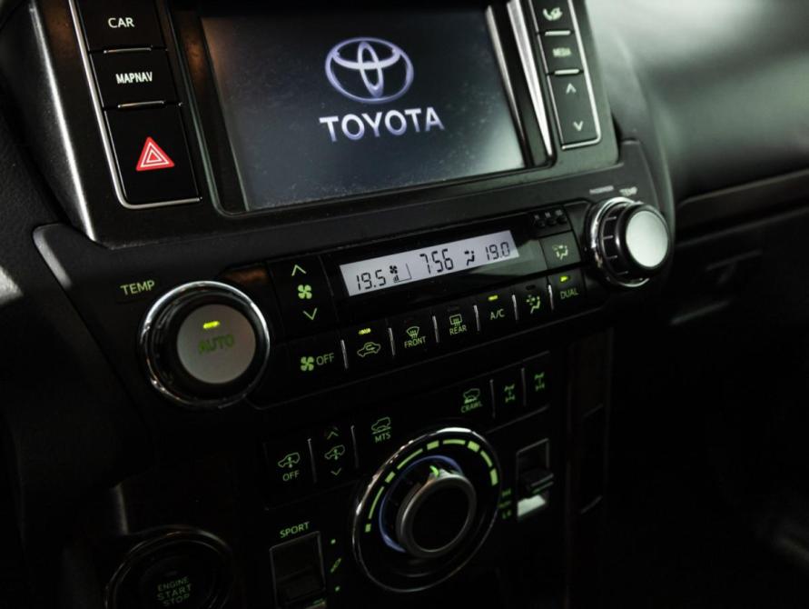 Toyota Land Cruiser Prado 150 Series Рестайлинг 1 Санкт-Петербург  - изображение 17