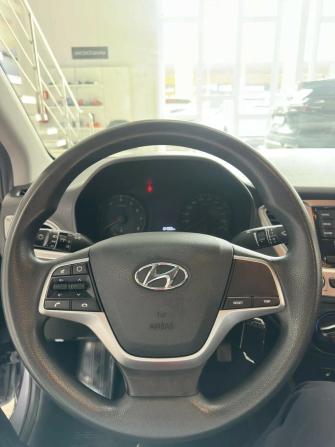 Hyundai Solaris II Рестайлинг с пробегом 2021 года, цена 1 438 000 рублей, 105000 км, седан, Автокод Объявления